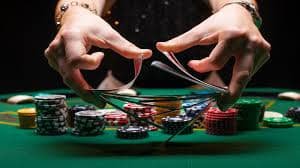 Tampilan aplikasi zapdos di layar Android menunjukkan sportsbook Liga 1 dan permainan live dealer